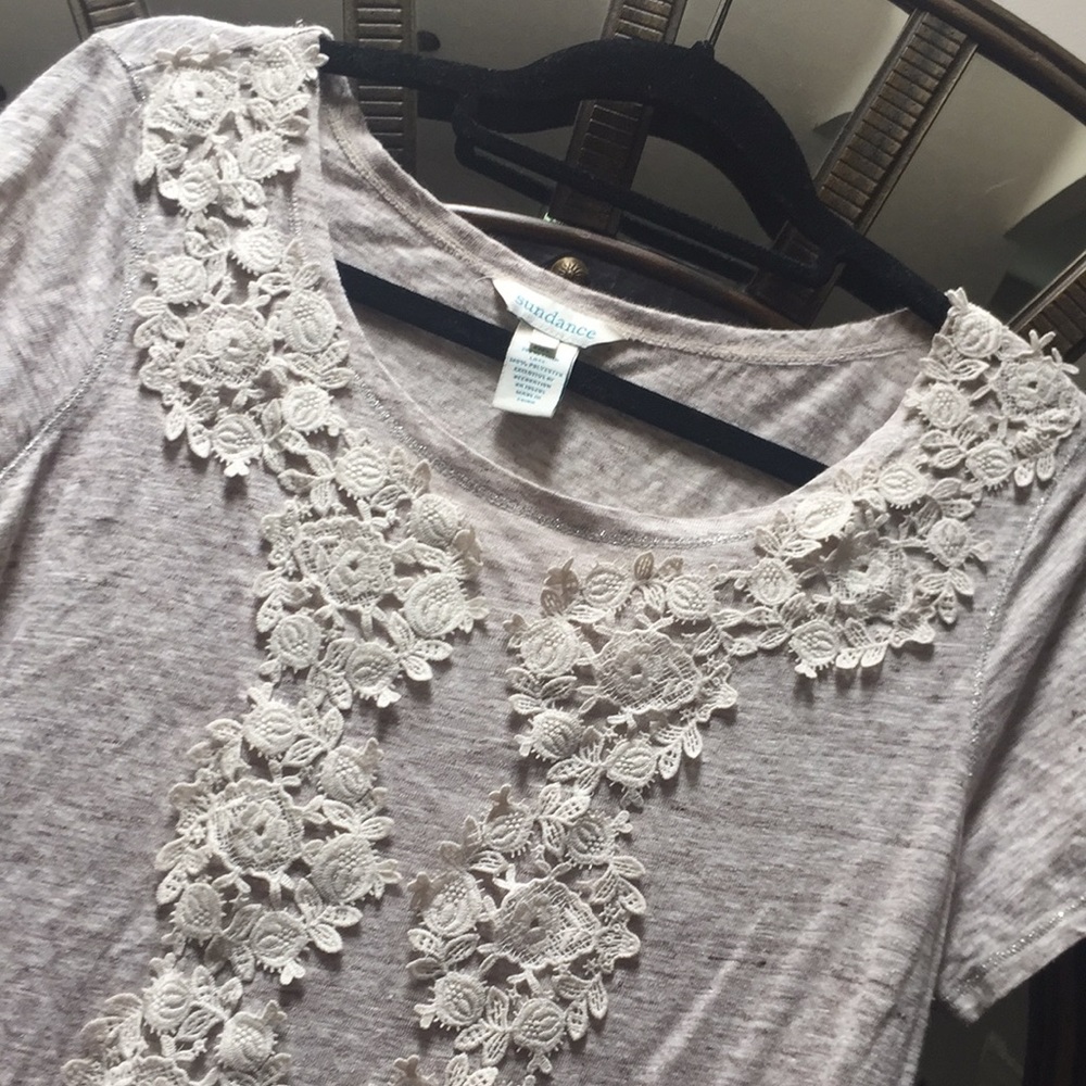 Sundance heather tee with lace